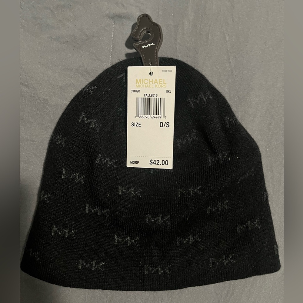 Men’s Michael Kors hat